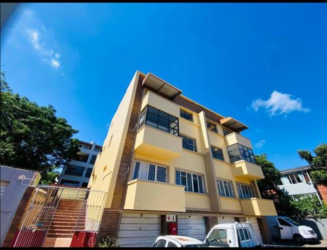 11 BEDROOM APARTMENT BLOCK FOR SALE IN GLENWOOD